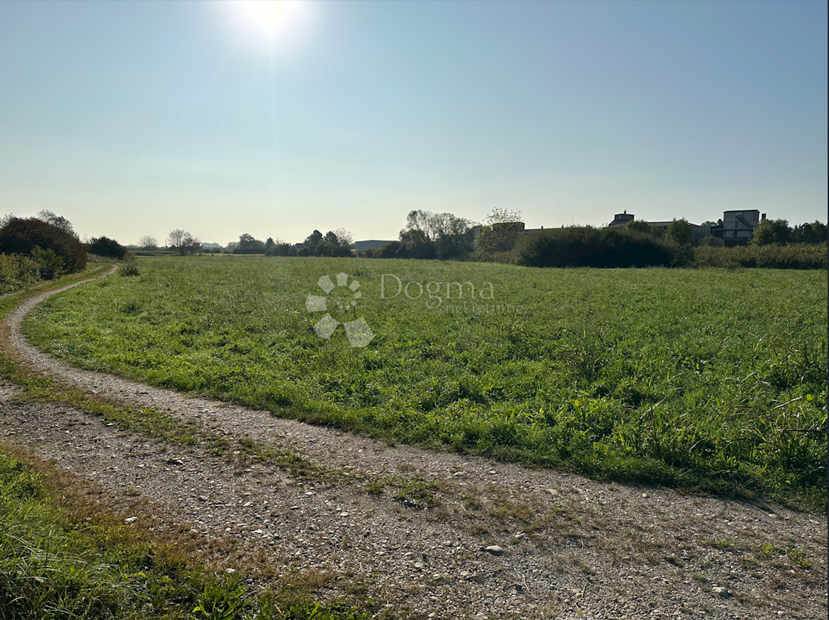 Terrain À vendre - VARAŽDINSKA VARAŽDIN