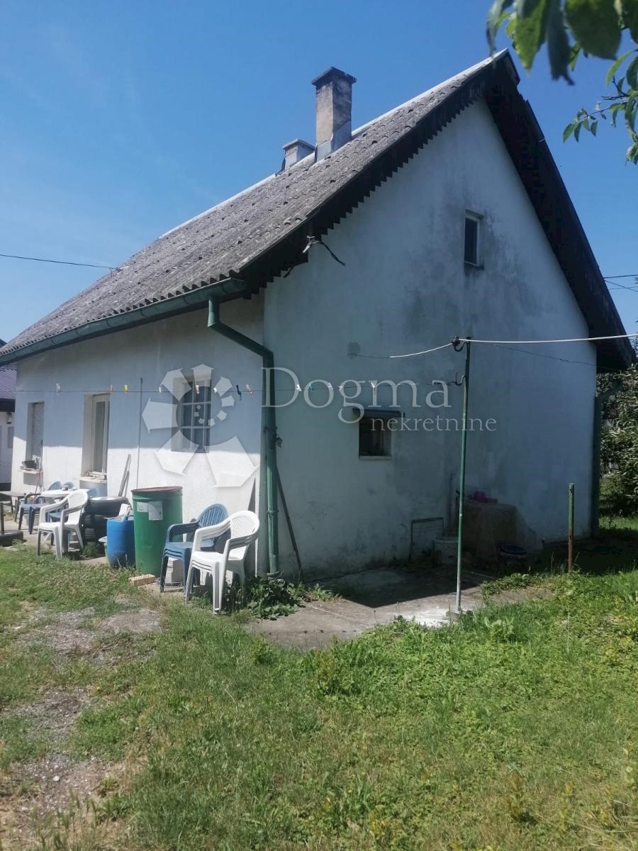 Land For sale - Zagrebačka Dugo Selo - foto 1/6