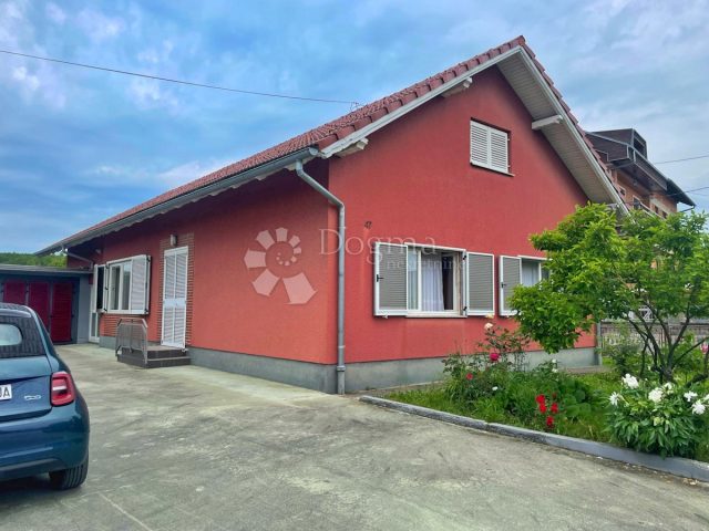 Dom na sprzedaż 300 m² – Jastrebarsko