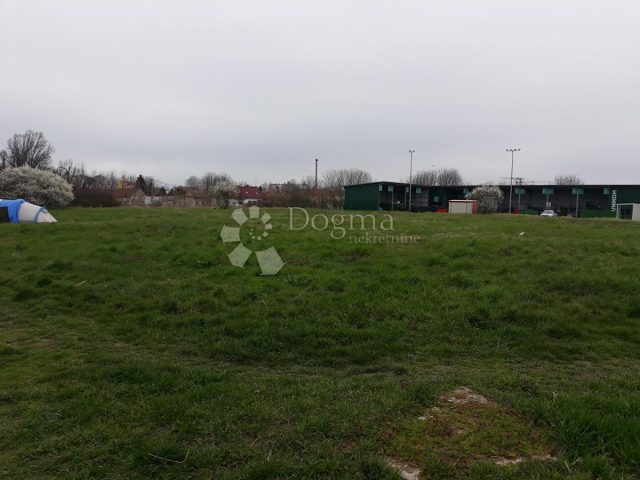 Parcela na predaj 2837 m² – Osijek