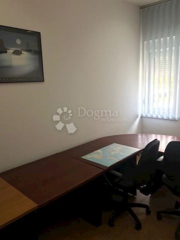 Business premises For rent - Koprivničko-križevačka Koprivnica - foto 4/11