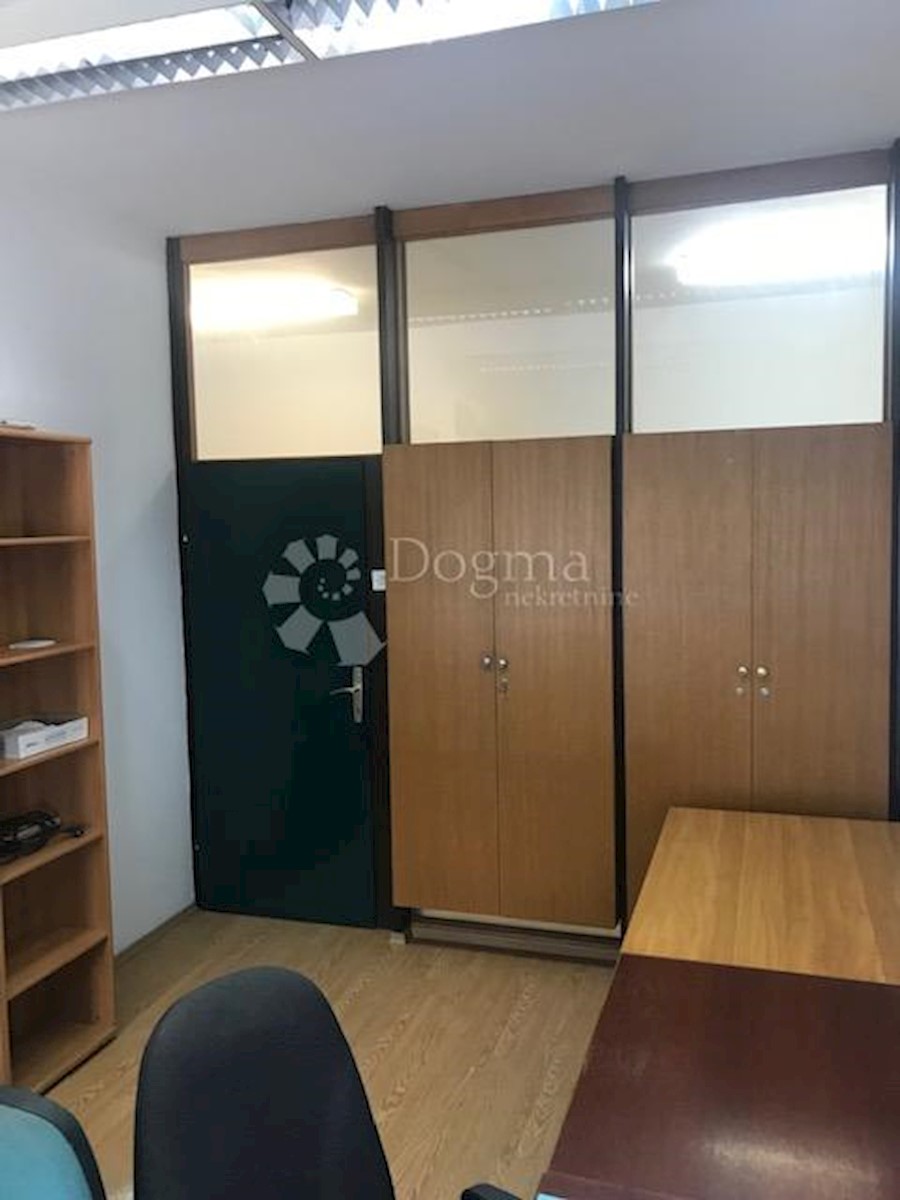 Business premises For rent - KOPRIVNIČKO-KRIŽEVAČKA KOPRIVNICA