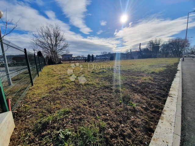 Parcela na predaj 1457 m² – Zaprešić