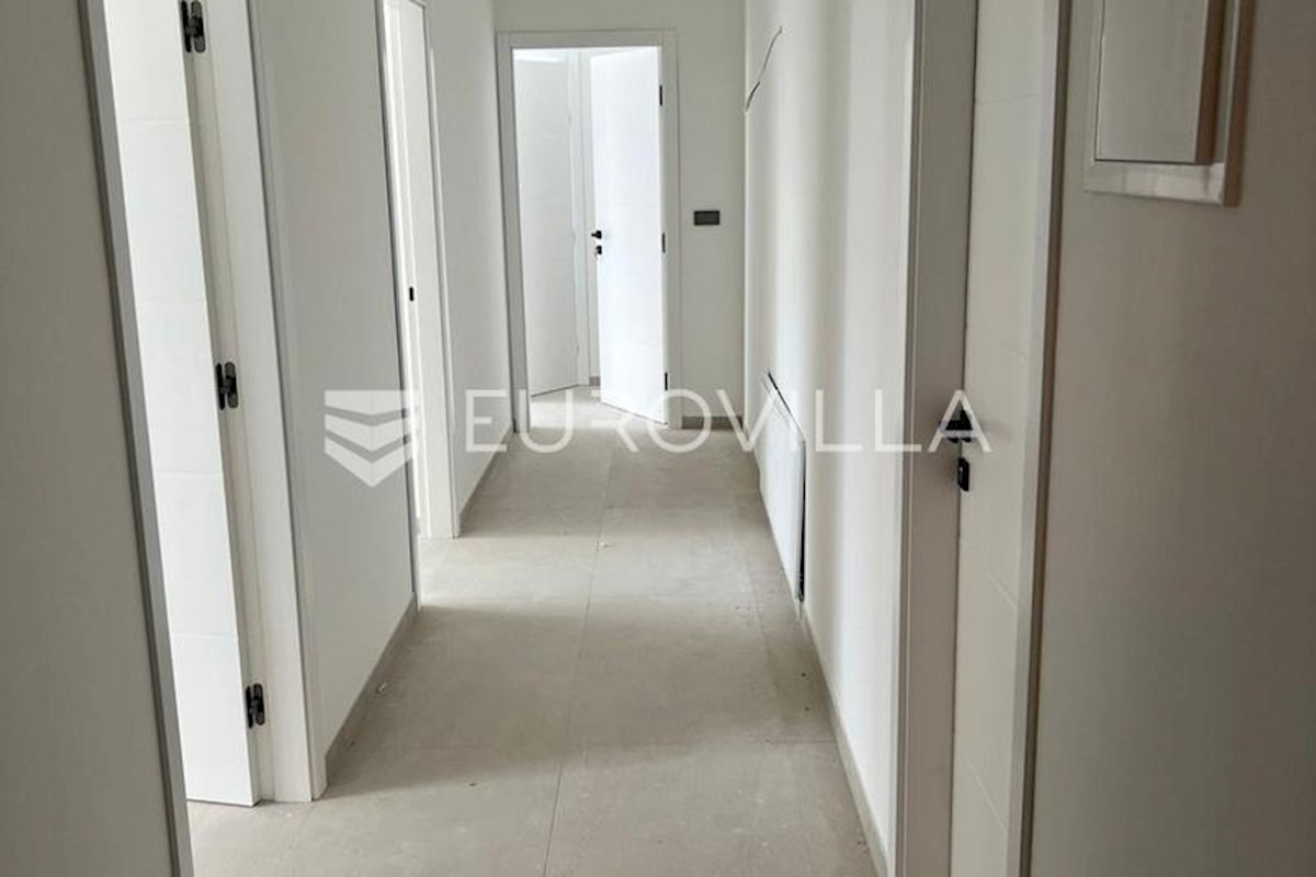 Apartma Na predaj - OSJEČKO-BARANJSKA OSIJEK