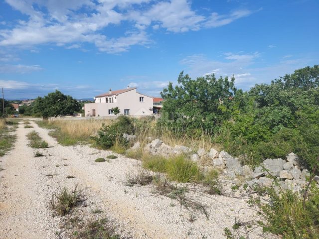 Pozemok na predaj 619 m² – Polača