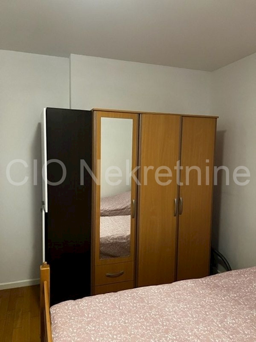 Appartement À louer - SPLITSKO-DALMATINSKA SPLIT