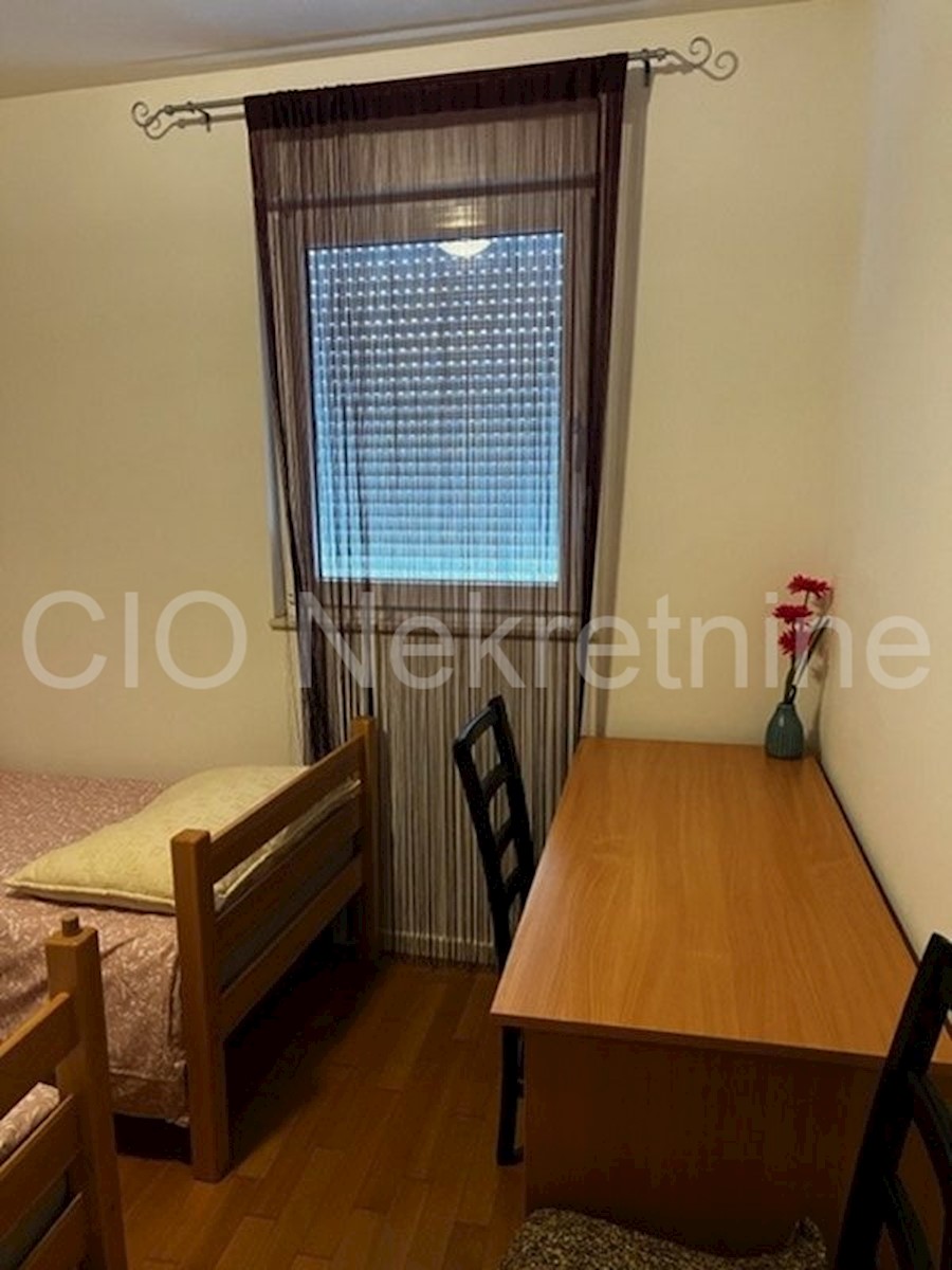 Appartement À louer - SPLITSKO-DALMATINSKA SPLIT