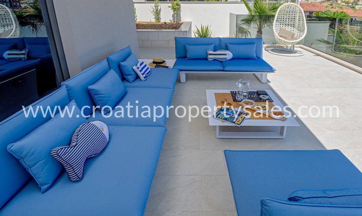 Casa In vendita - SPLITSKO-DALMATINSKA TROGIR