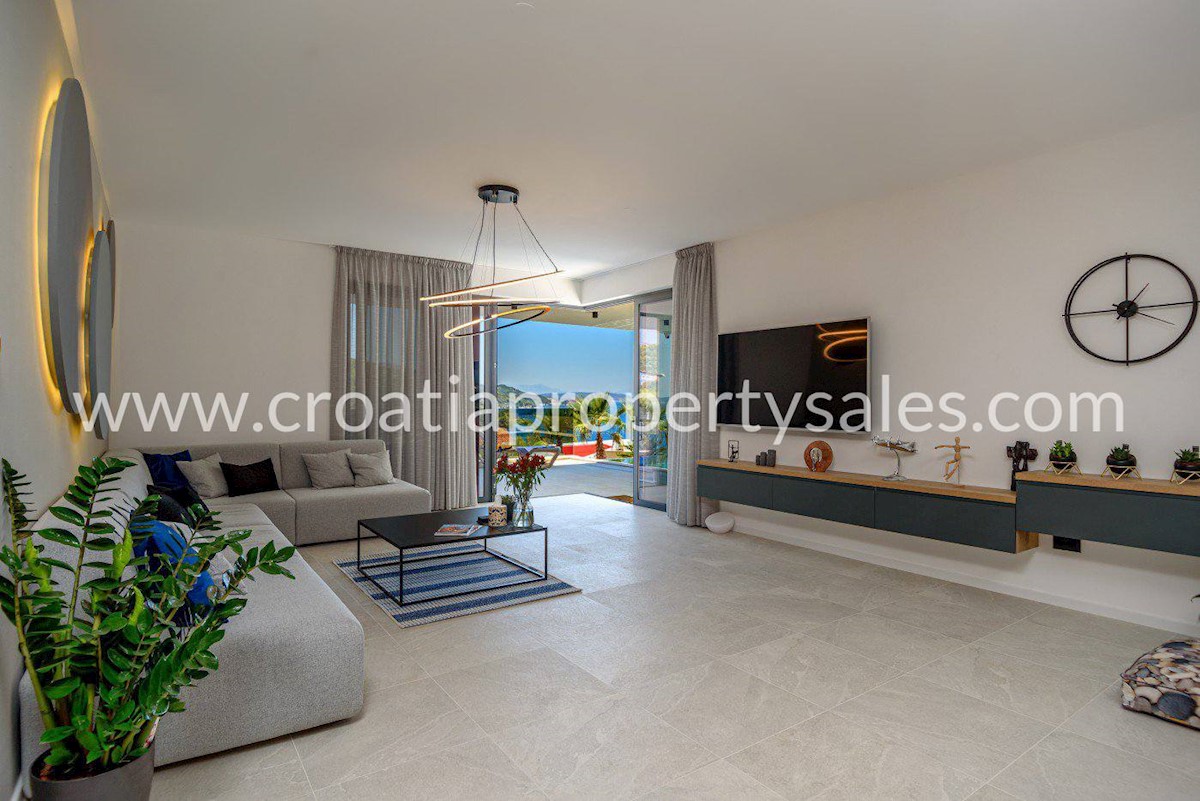 House For sale - SPLITSKO-DALMATINSKA TROGIR