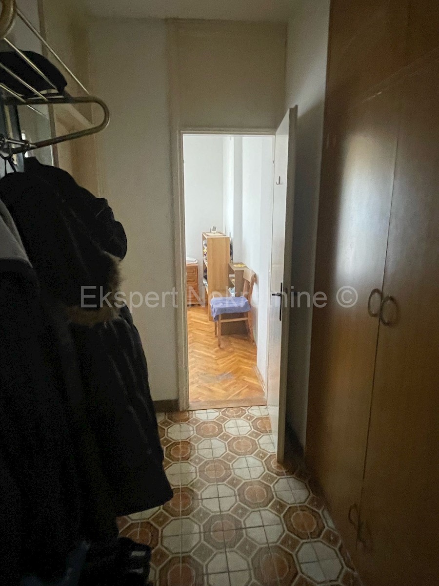 Stan Na prodaju - SPLITSKO-DALMATINSKA SPLIT