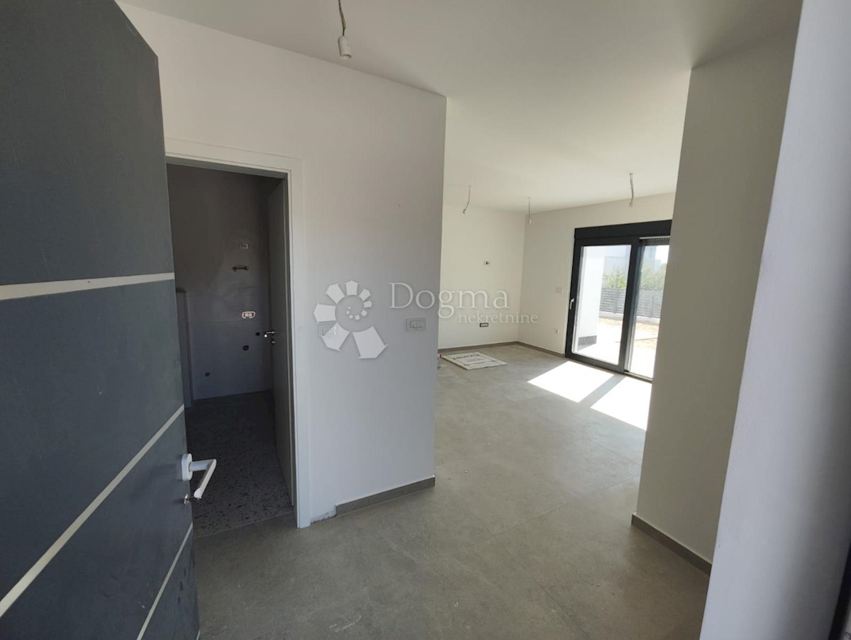 Apartmán Na prodej - ŠIBENSKO-KNINSKA ROGOZNICA