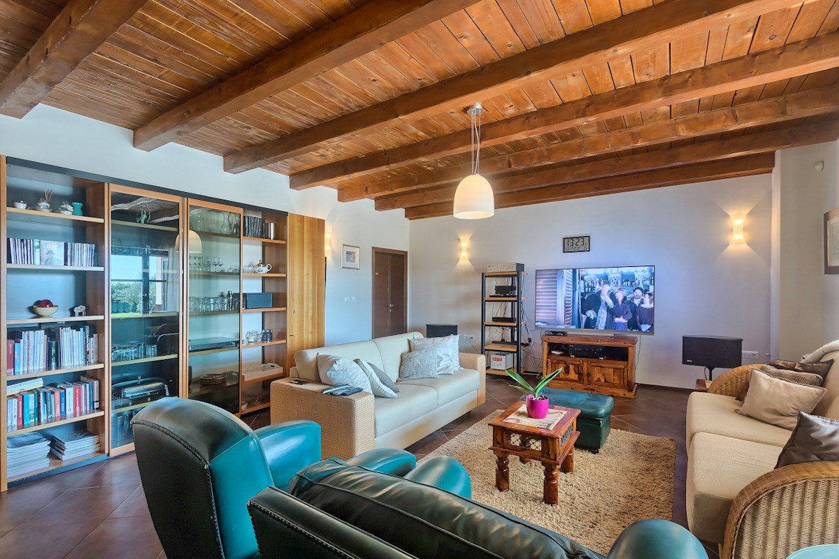 Haus Zu verkaufen - ISTARSKA SVETVINČENAT