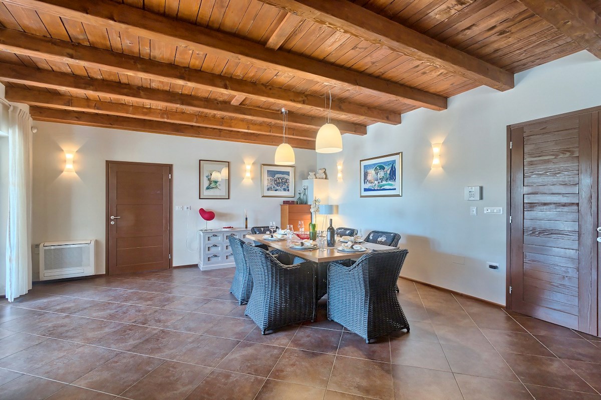 Haus Zu verkaufen - ISTARSKA SVETVINČENAT