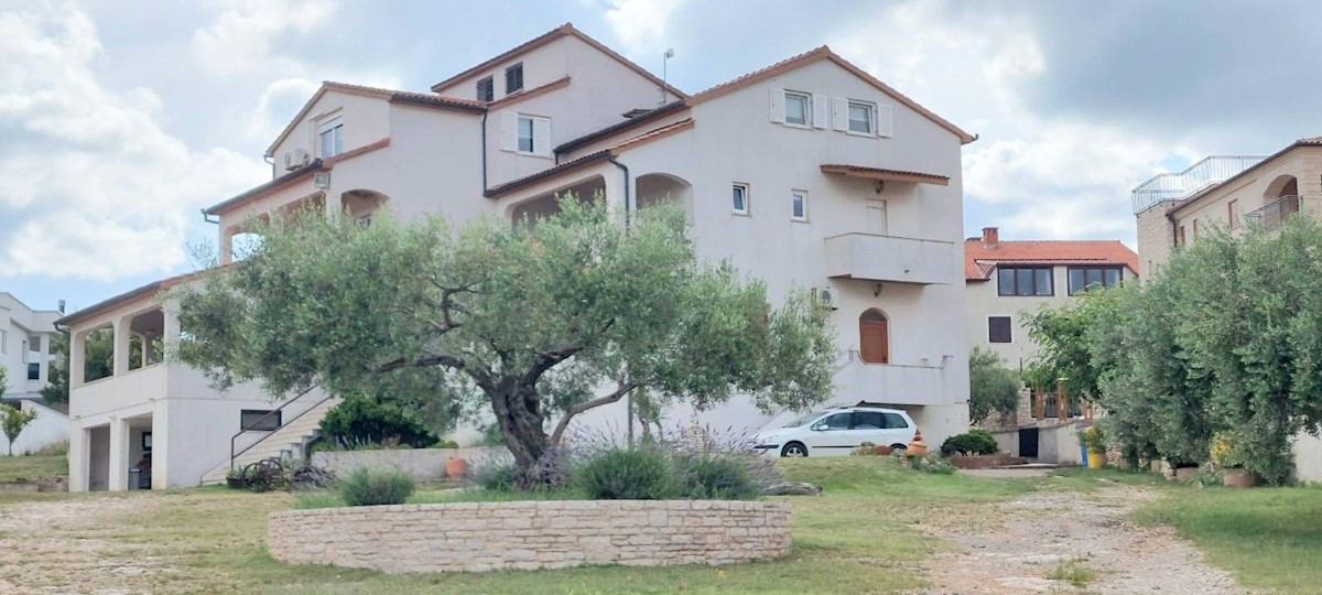 Kuća Na prodaju - ISTARSKA LIŽNJAN