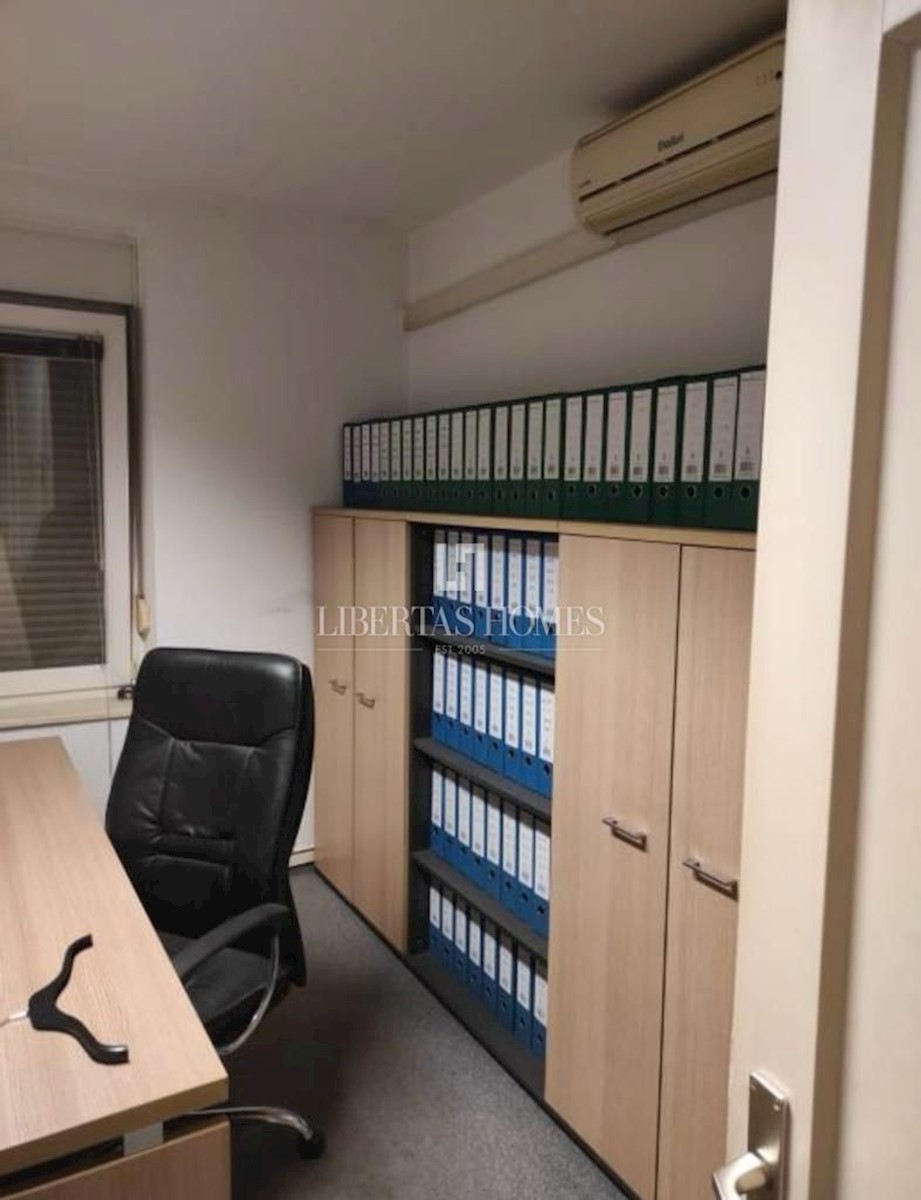 Apartma Na predaj - ZAGREBAČKA VELIKA GORICA