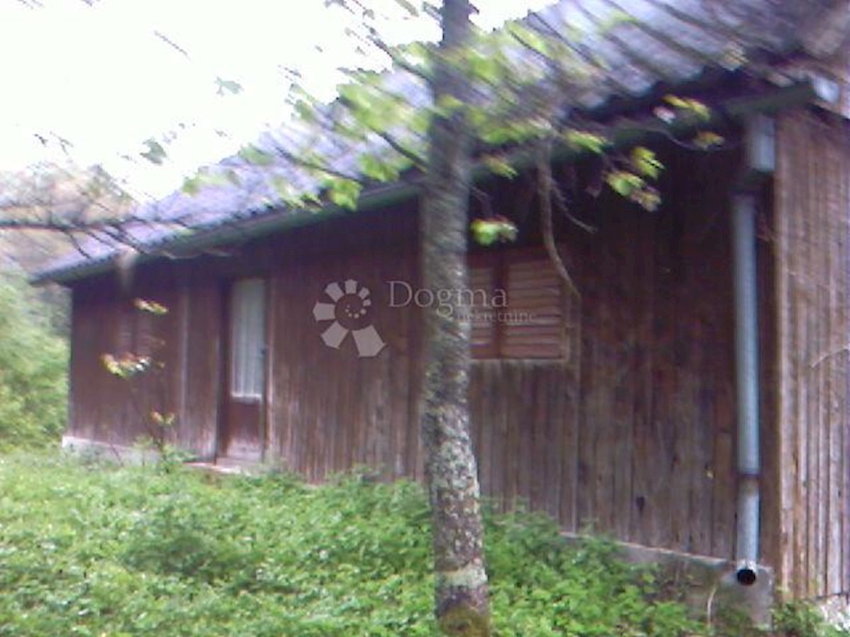 Kuća Na prodaju - PRIMORSKO-GORANSKA BROD MORAVICE