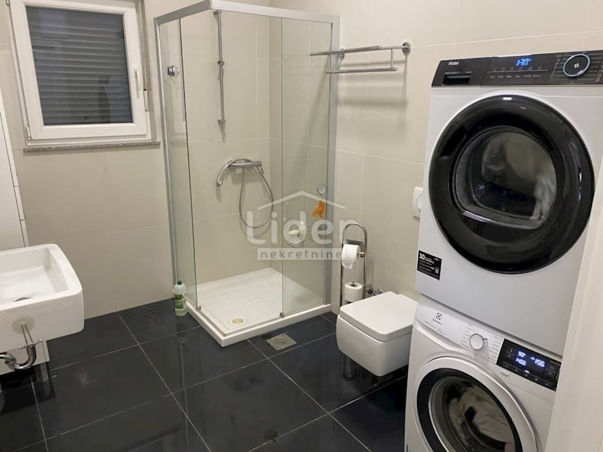 Flat For sale - PRIMORSKO-GORANSKA KASTAV