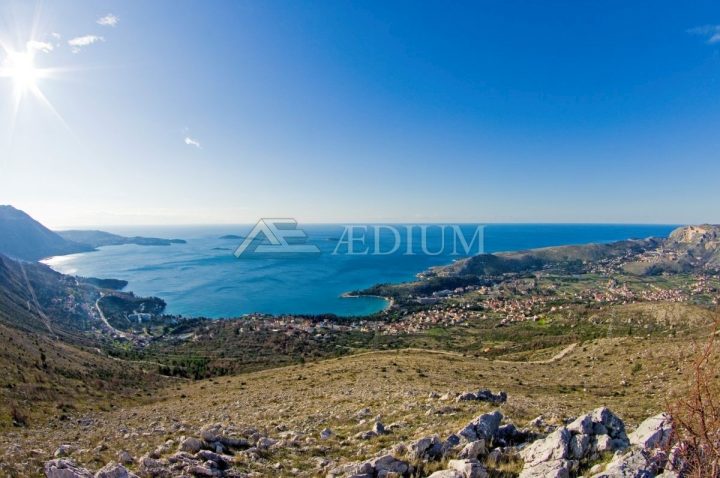 Pozemek na prodej 3143 m² – Petrača