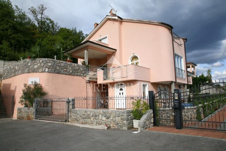 Haus zu verkaufen 390 m² – Ičići