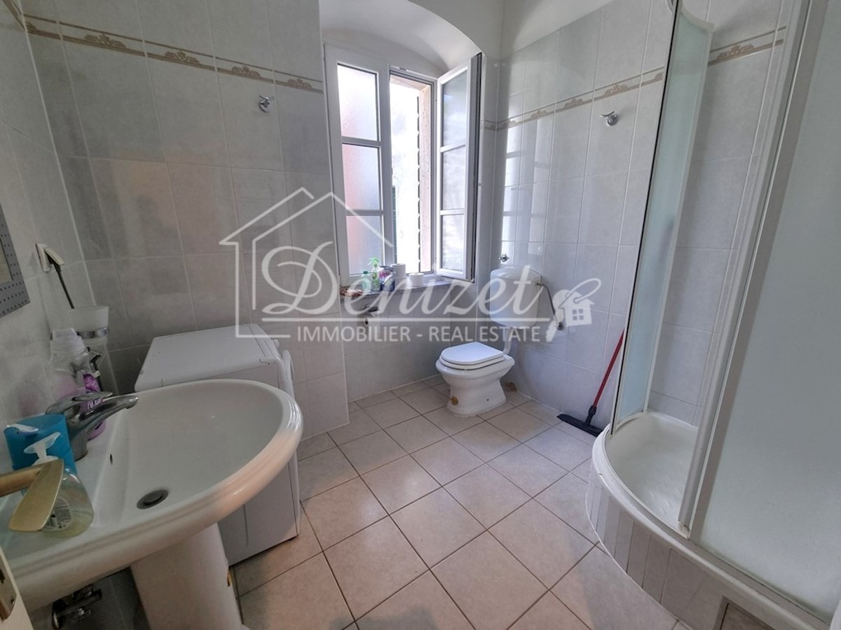 Flat For sale - SPLITSKO-DALMATINSKA TROGIR