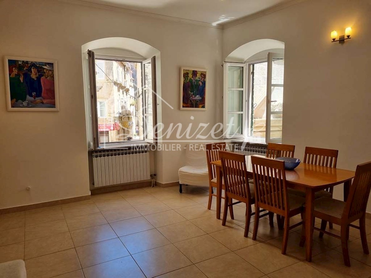 Flat For sale - SPLITSKO-DALMATINSKA TROGIR