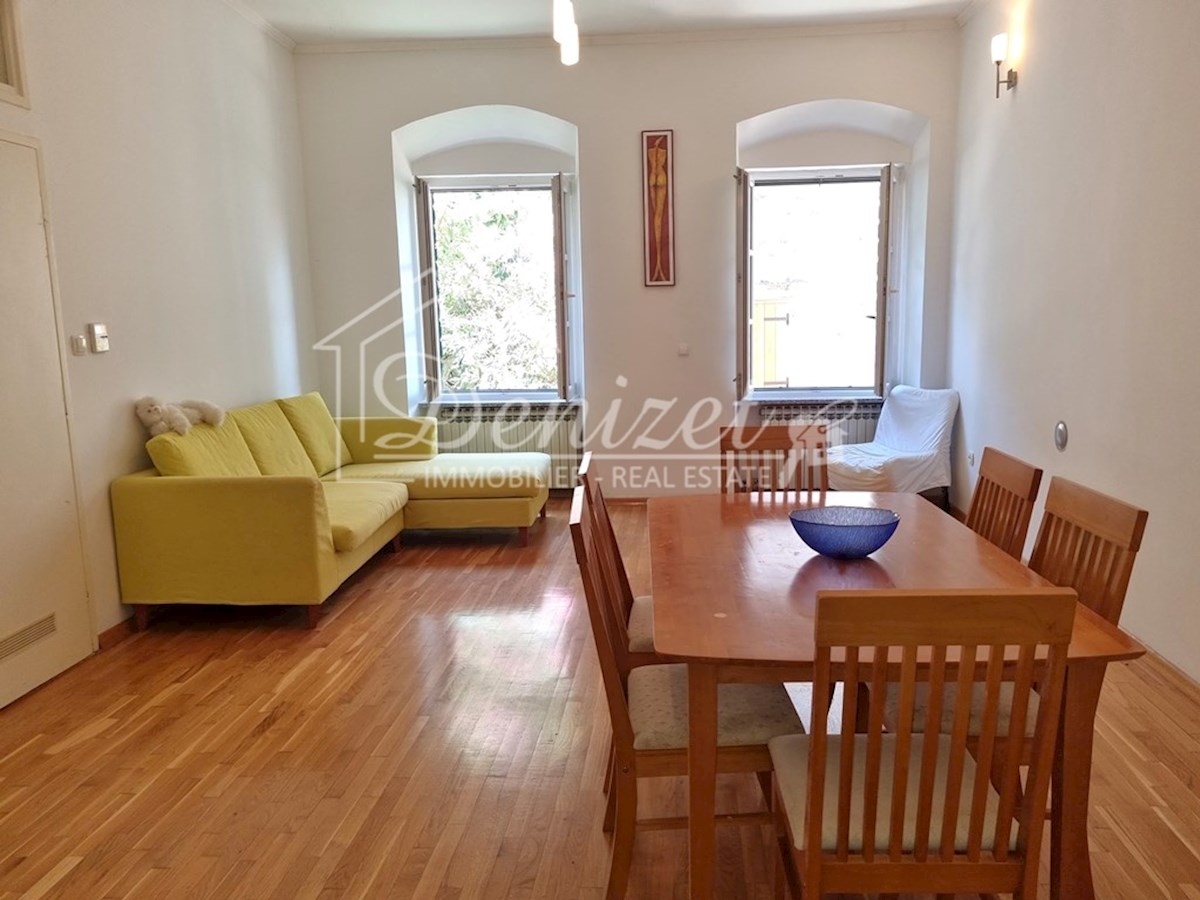 Flat For sale - SPLITSKO-DALMATINSKA TROGIR