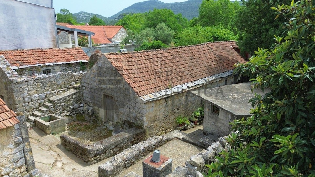 Kuća Na prodaju - DUBROVAČKO-NERETVANSKA OREBIĆ