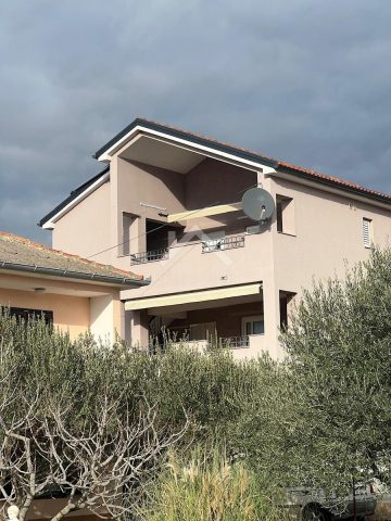 Casa in vendita 315 m² – Vrsi