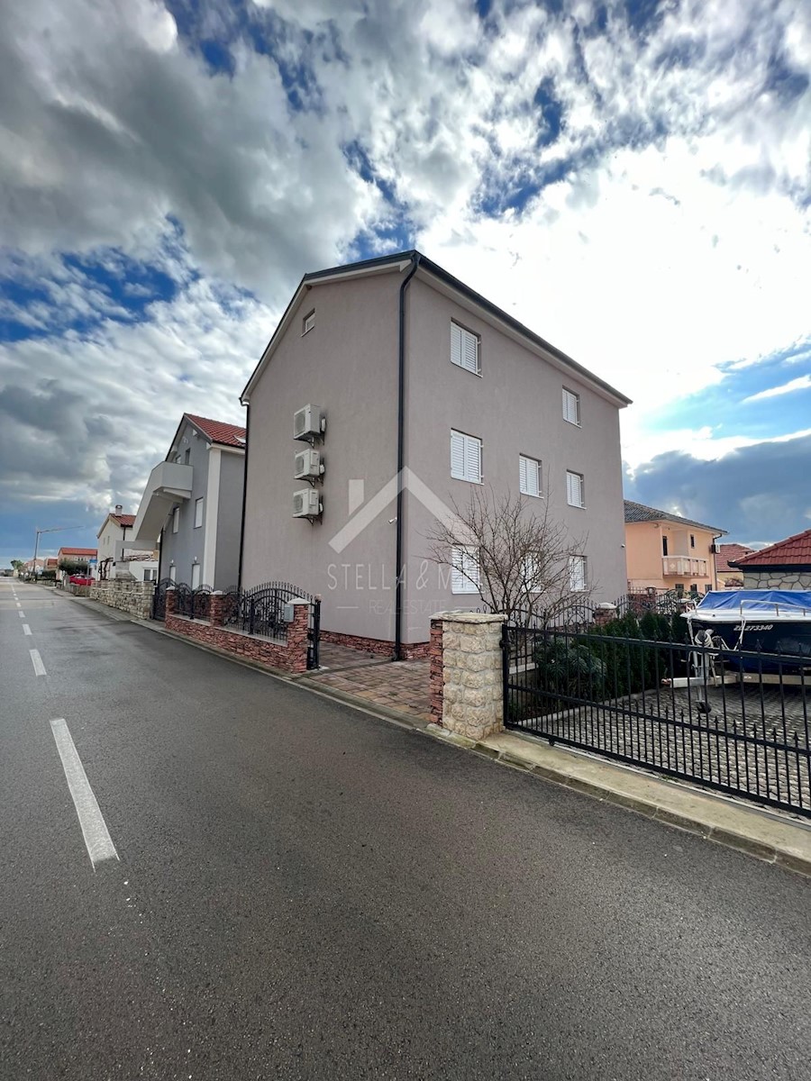 Haus Zu verkaufen - ZADARSKA VRSI
