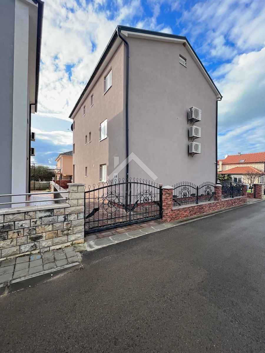 Haus Zu verkaufen - ZADARSKA VRSI