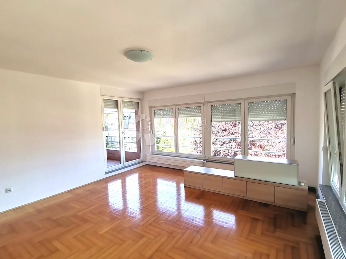 Apartmán Na predaj - GRAD ZAGREB ZAGREB