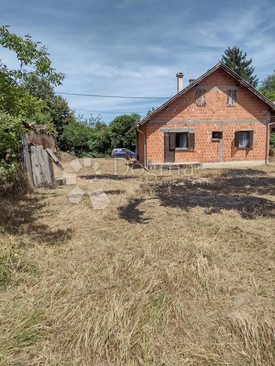 Kuća Na prodaju GORNJA ČEMERNICA