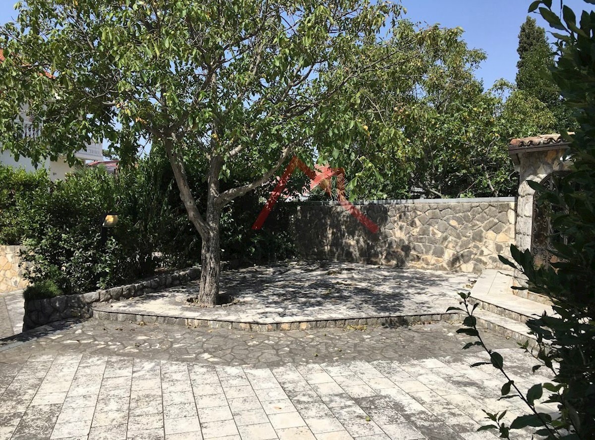 Komerčné Na predaj - PRIMORSKO-GORANSKA CRIKVENICA