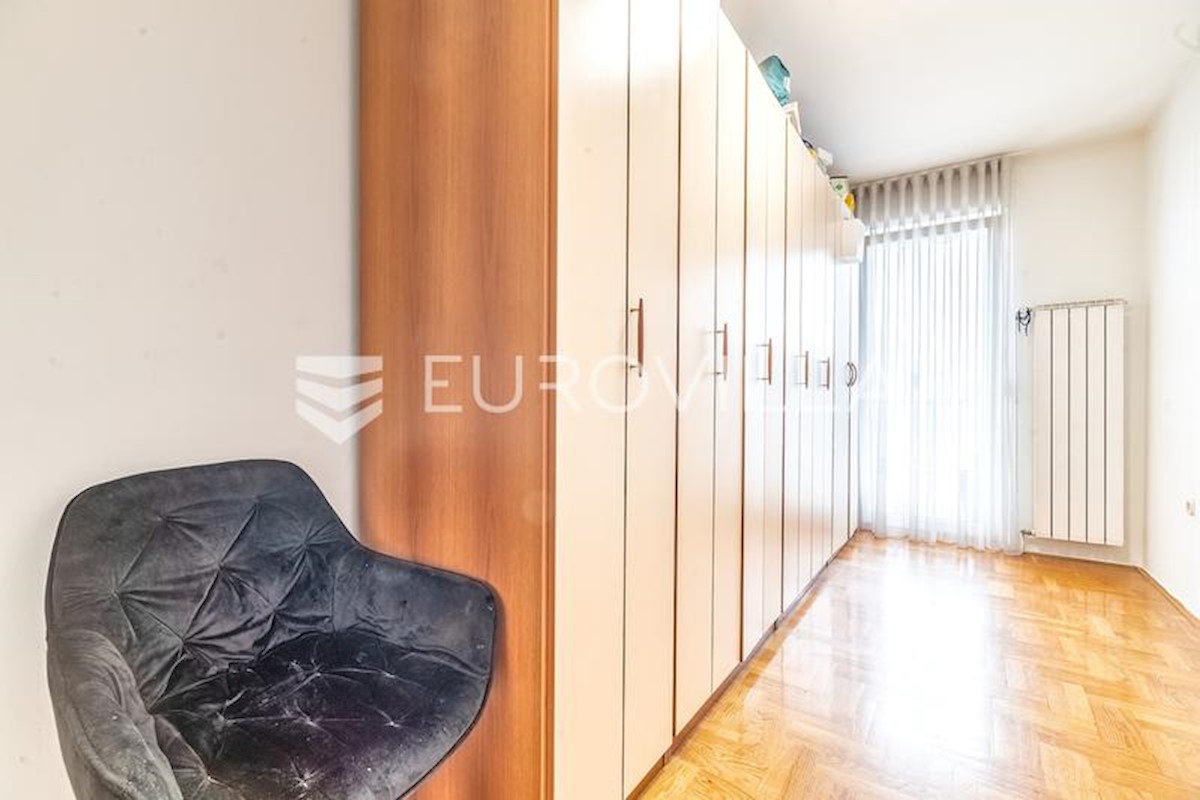 Apartma Na predaj - GRAD ZAGREB ZAGREB