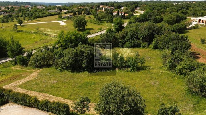 Terrain à vendre 4168 m² – Tinjan