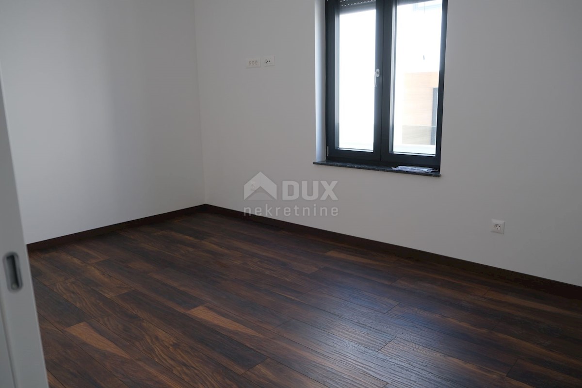 Flat For sale - ZADARSKA VRSI