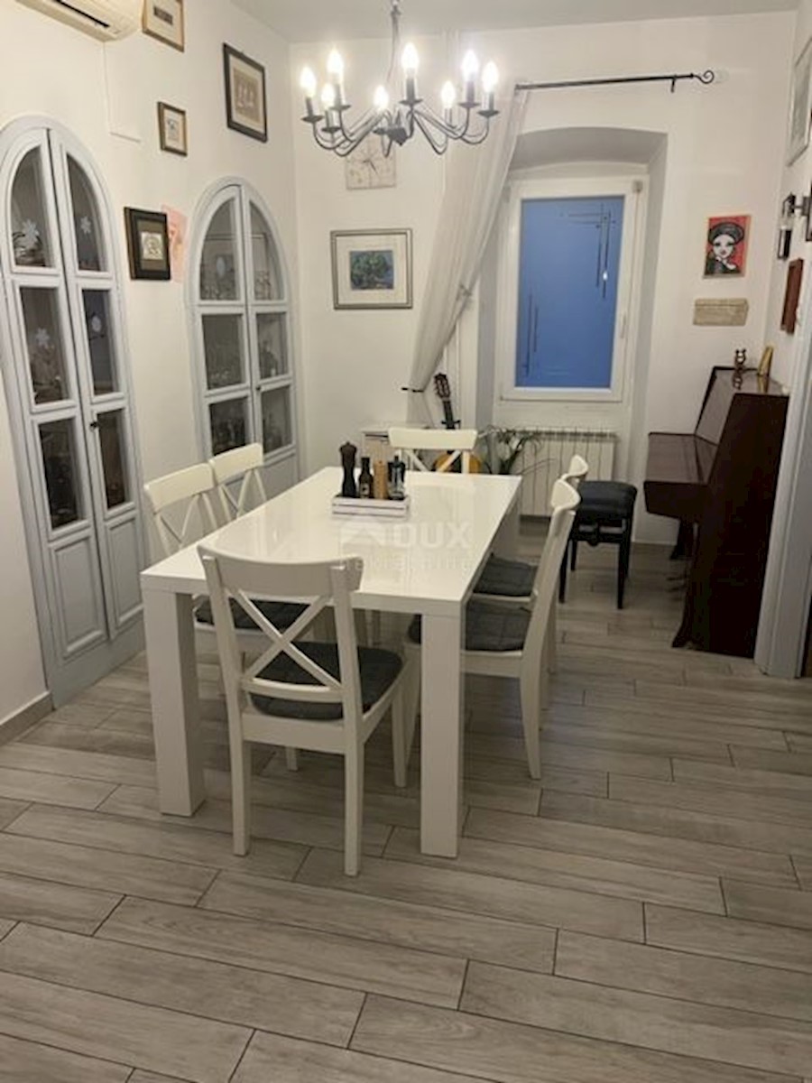 Kuća Na prodaju - PRIMORSKO-GORANSKA KASTAV