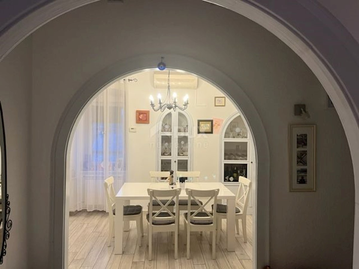 Kuća Na prodaju - PRIMORSKO-GORANSKA KASTAV
