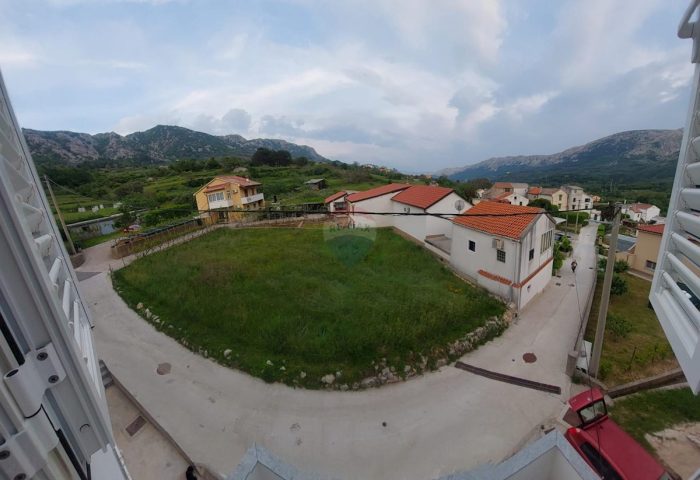 Land for sale 651 m² – Draga Bašćanska