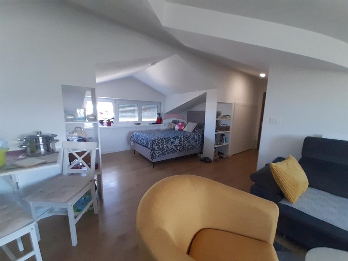 Flat For sale - ISTARSKA TAR-VABRIGA