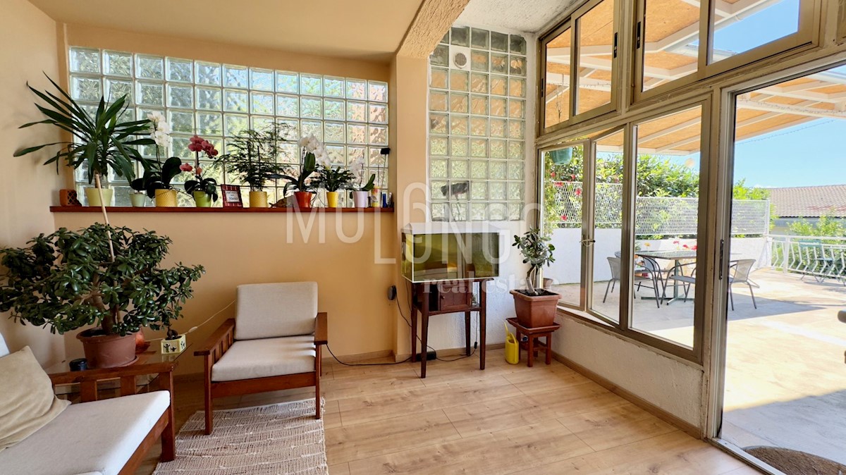 Appartement À vendre -  