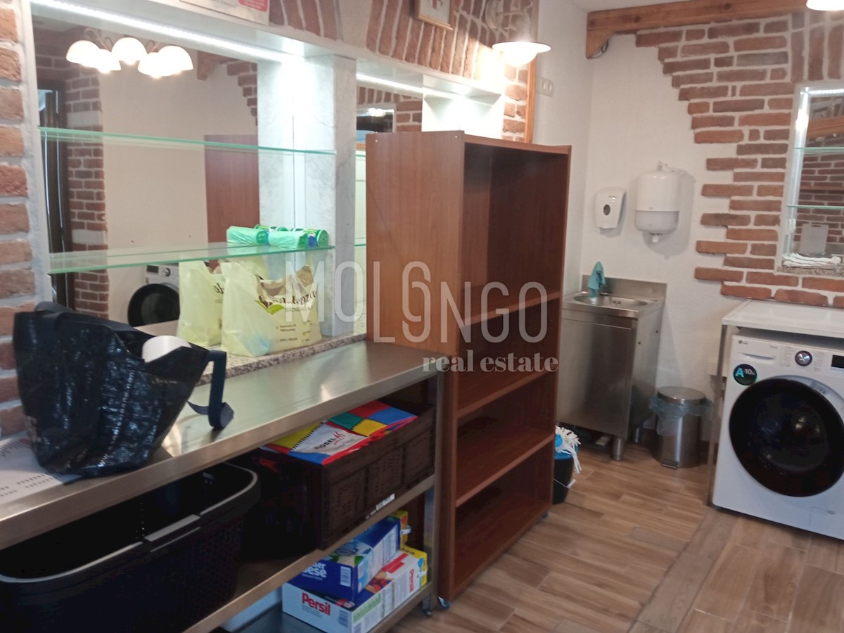 Commerciale In vendita - PRIMORSKO-GORANSKA NOVI VINODOLSKI