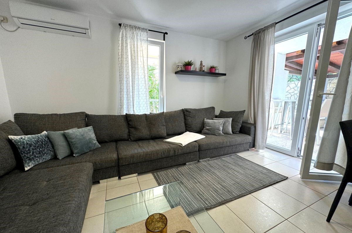 Apartment Zu verkaufen - PRIMORSKO-GORANSKA KRK