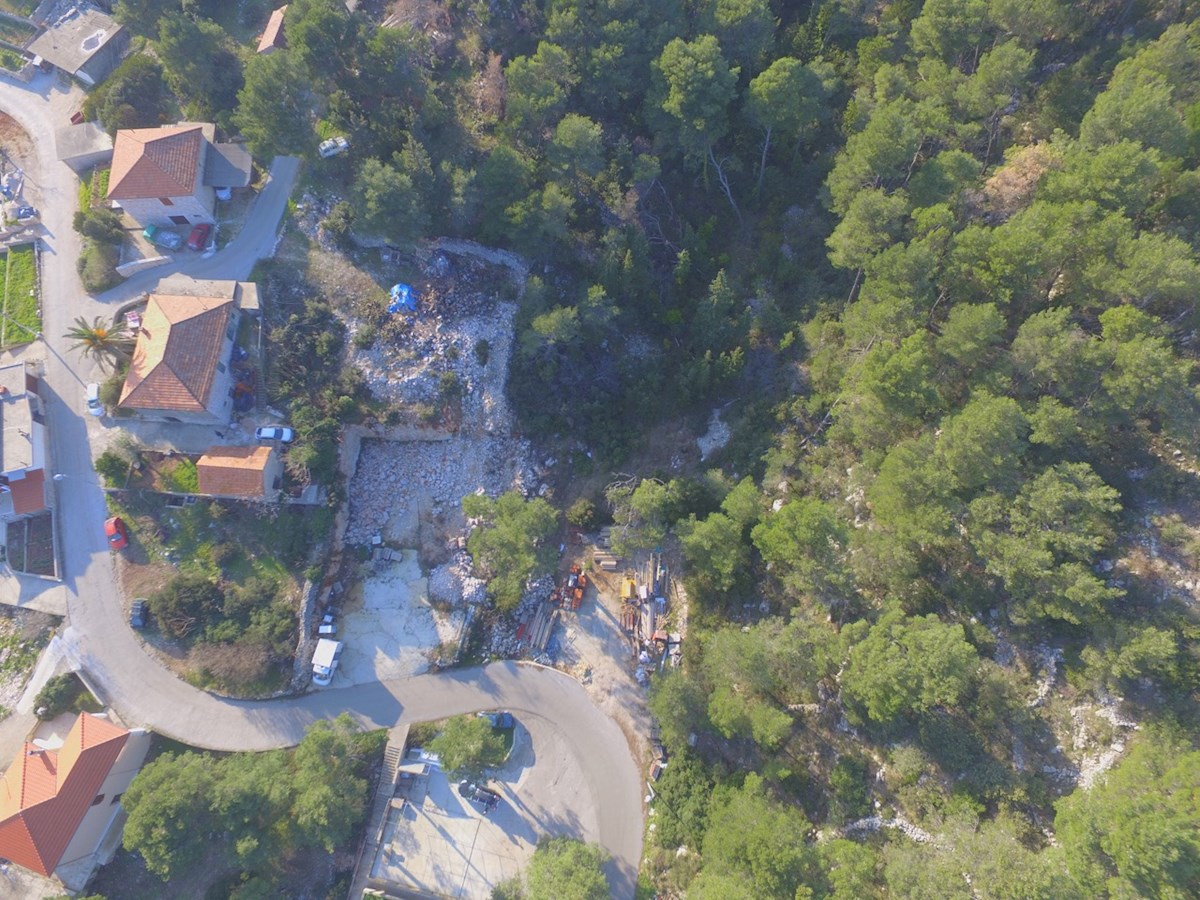 Terreno In vendita - SPLITSKO-DALMATINSKA HVAR