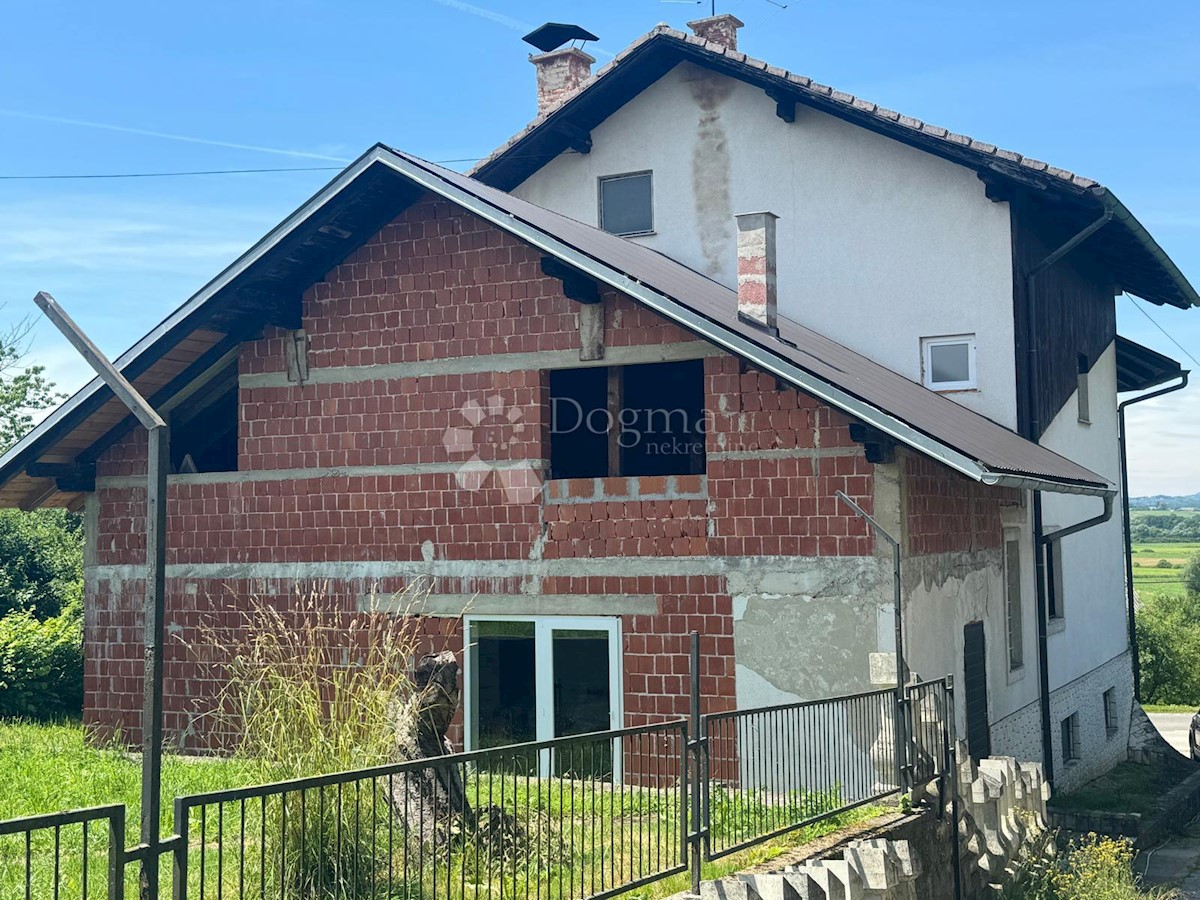 Casa In vendita - ZAGREBAČKA DUBRAVICA