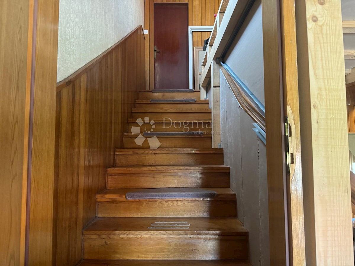 Casa In vendita - ZAGREBAČKA DUBRAVICA
