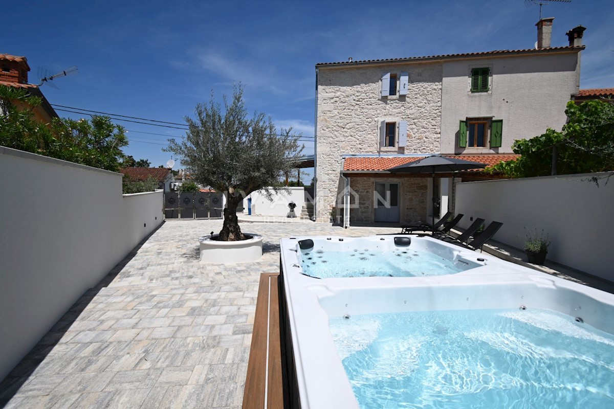 Casa In vendita - Istarska Poreč - foto 2/30