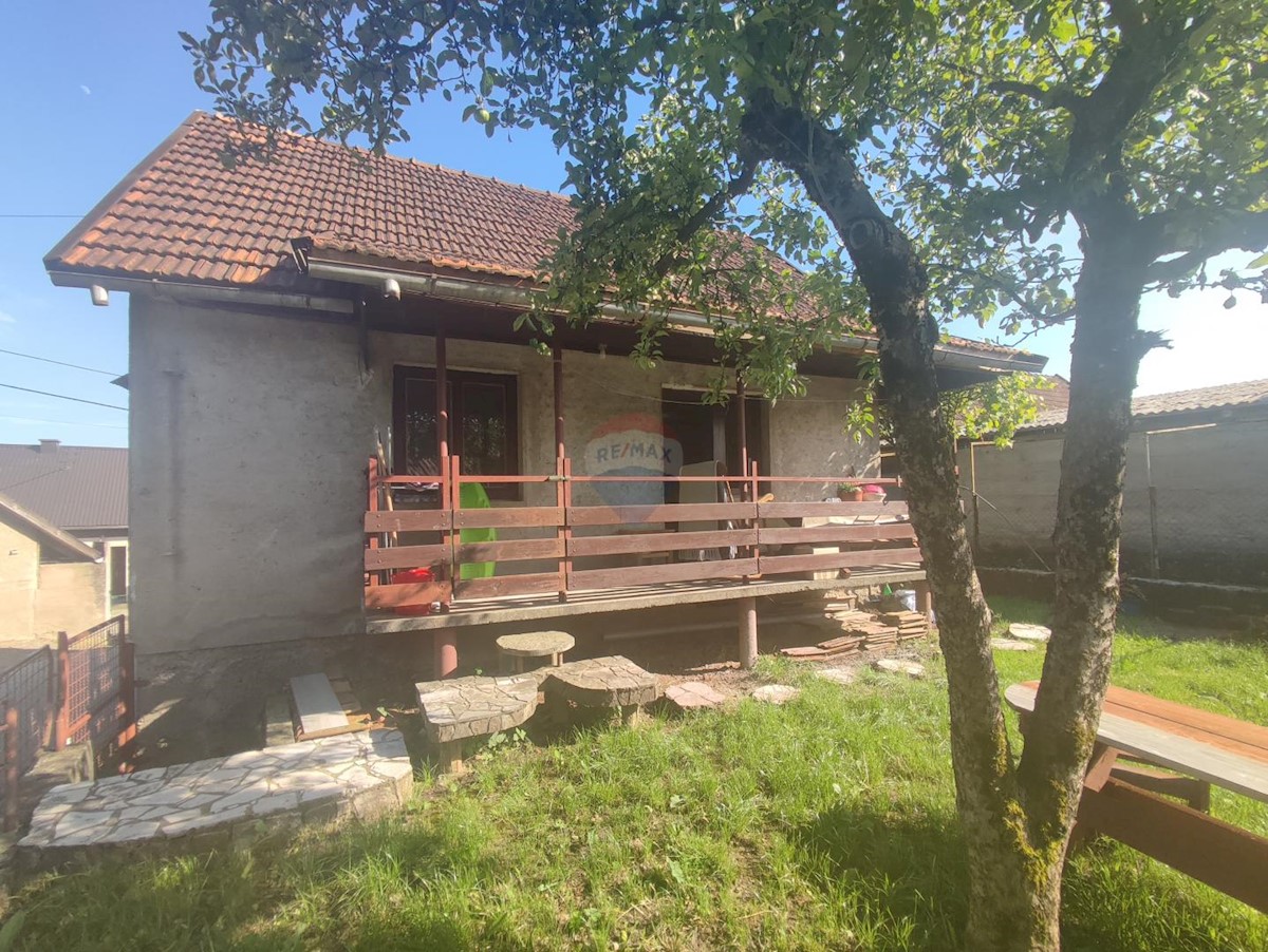 Haus Zu verkaufen - KARLOVAČKA OGULIN