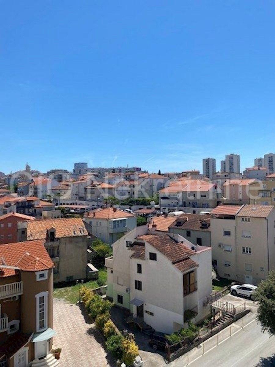 Apartmán Na predaj - SPLITSKO-DALMATINSKA SPLIT