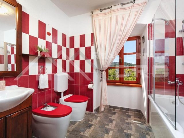 Casa In vendita - Splitsko-dalmatinska Brač - foto 4/13
